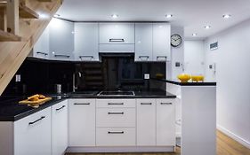 5B Premium Apartment